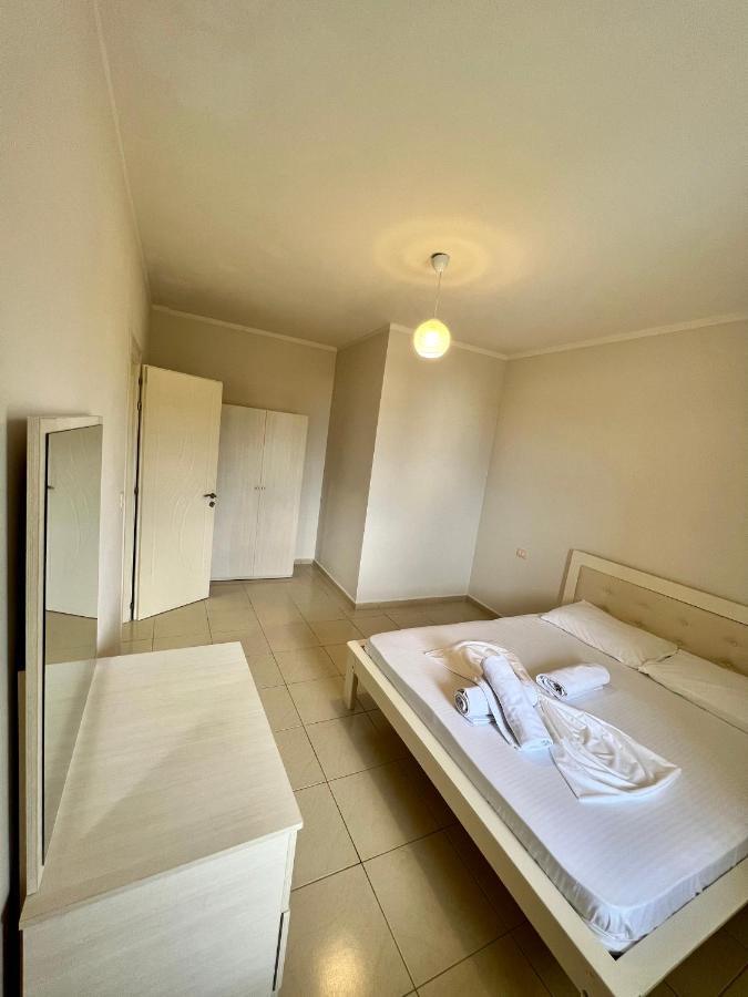 Kamberi Hotel & Apartments Velipoja Kültér fotó